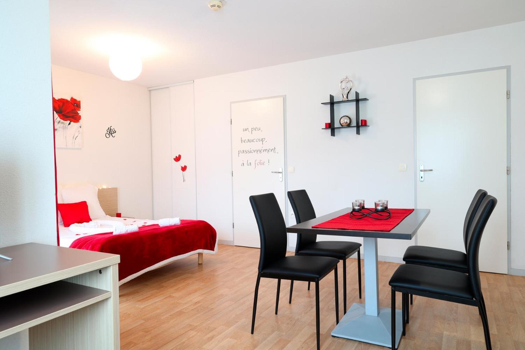 Patio Parc Residence Argenton-l'Eglise Room photo